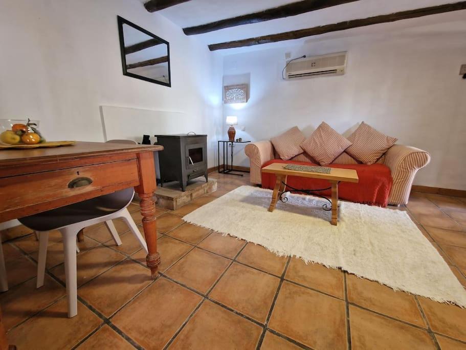 Casa Musica An Enchanting One Bed Cottage Lubrín المظهر الخارجي الصورة